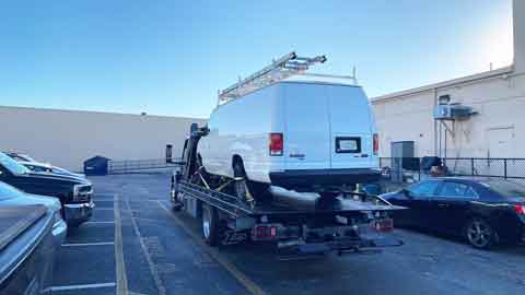 Delivery Van Towing Superior WI